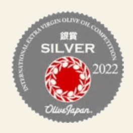 Sølvemblem fra Olive Japan International Extra Virgin Olive Oil Competition 2022